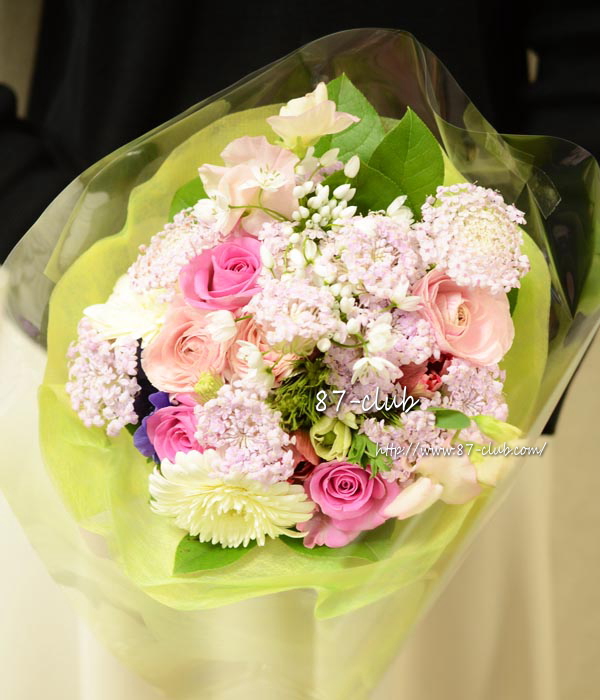 春の花束 スパイラルテクニック 多種 大阪 梅田 のフラワースクール 花クラブ遊華